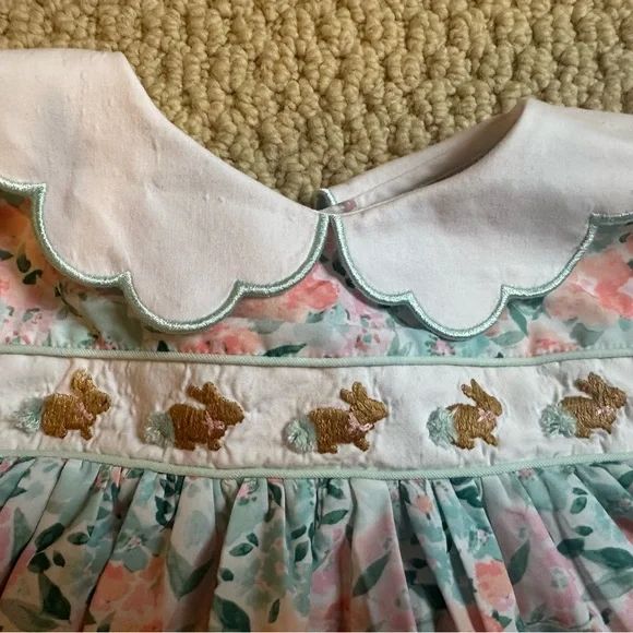 Busy Bees smocks - Easter Floral Pink and Green top with Leggings - Picture 2 of 2